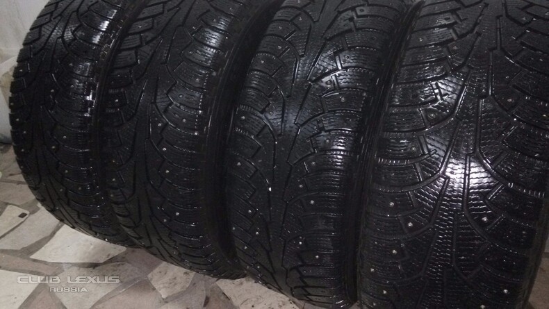    Nokian 235/55/18