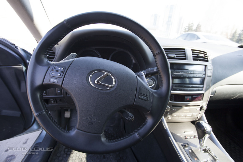  Lexus IS 250 2005.