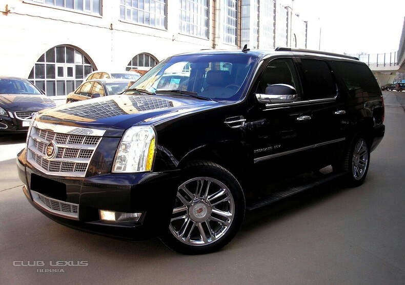 Cadillac Escalade ESV Platinum 2012.  2 150 000 .