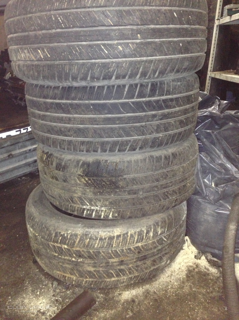   DUNLOP 285/50R20 112  