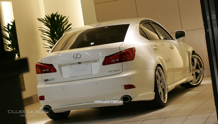  Lexus IS 250/350