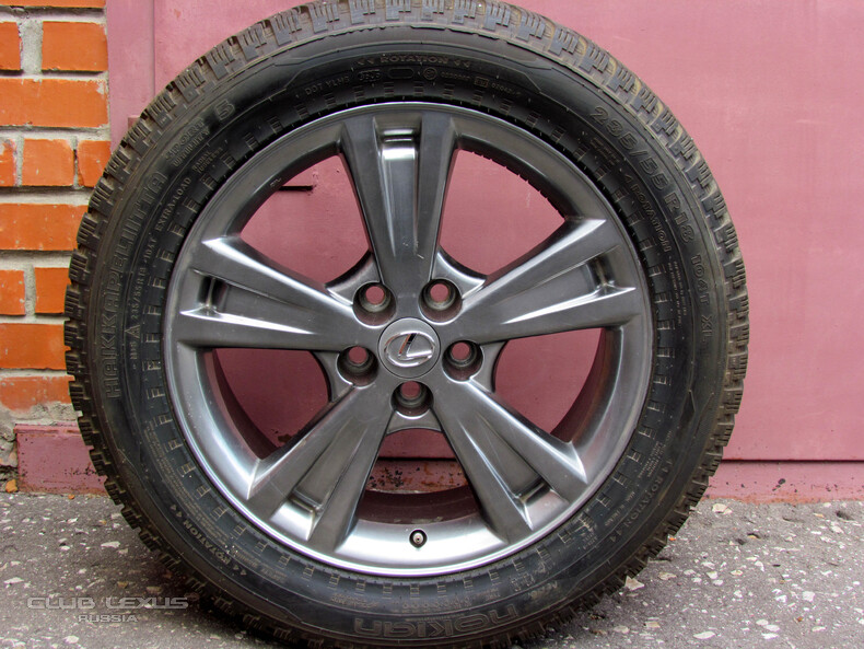    Lexus RX 235/55 R18