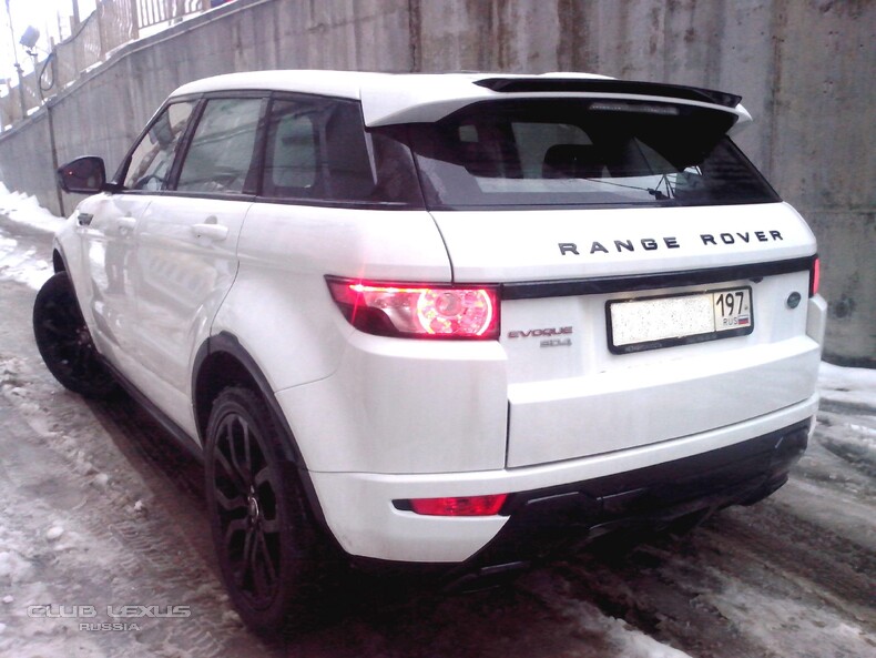 Range Rover Evoque 2,2 SD4 Dynamic  2015 10400  2599
