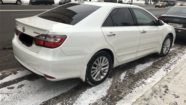 Toyota Camry exclusive 2016 2.5