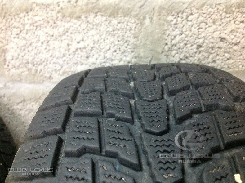    Dunlop Graundtrek 235/55 R 18