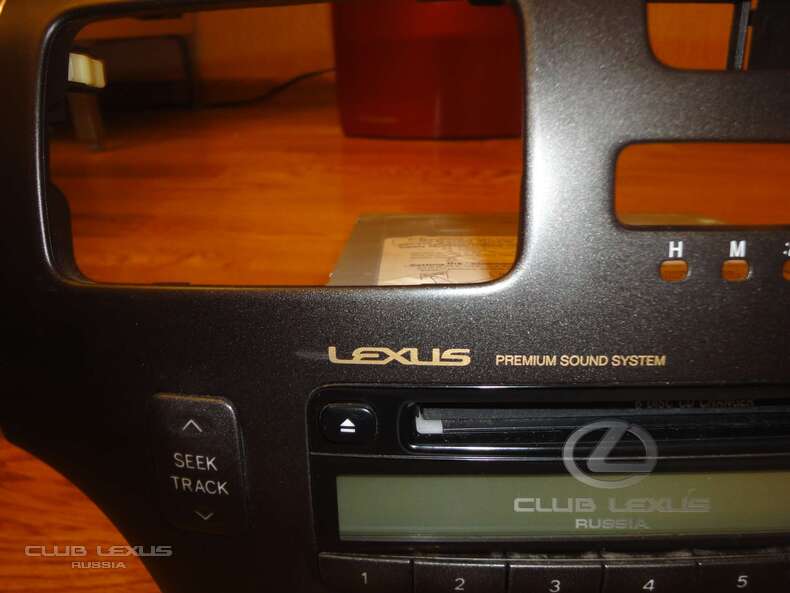    Lexus ES300 (2003) . 500 