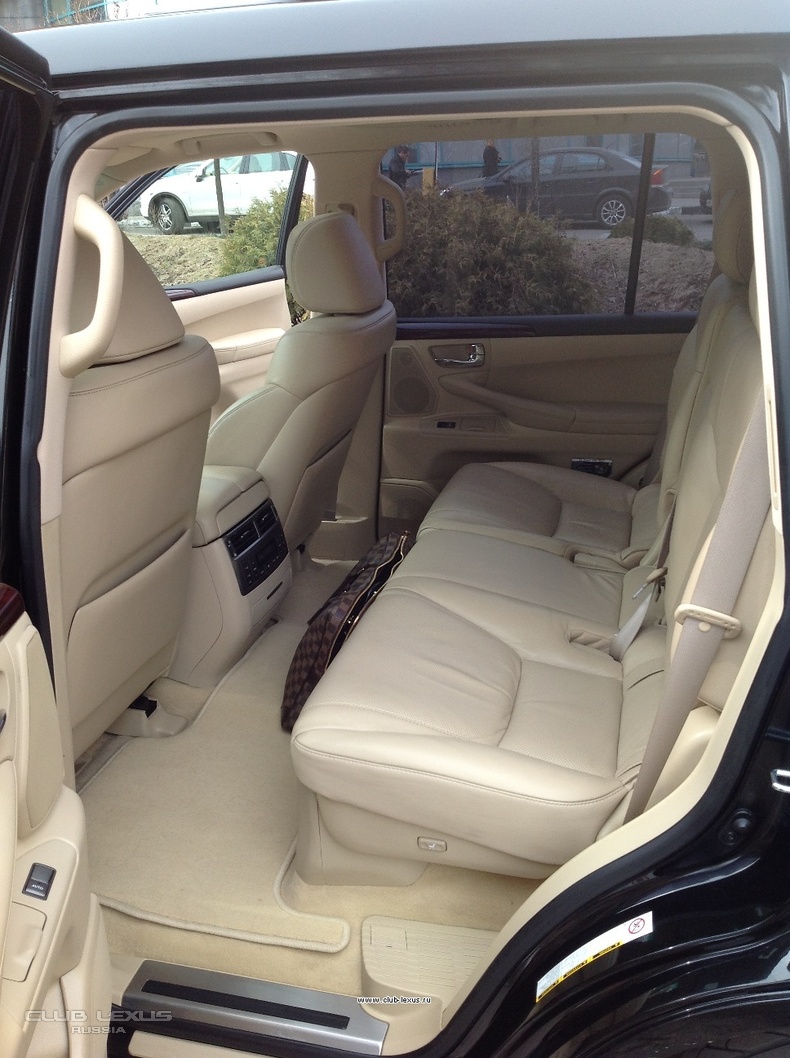  Lexus LX570 2008 . Luxury 