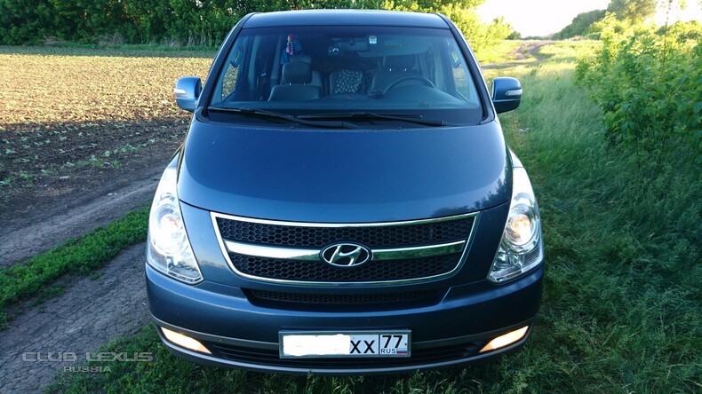   Hyundai Grand Starex 12.