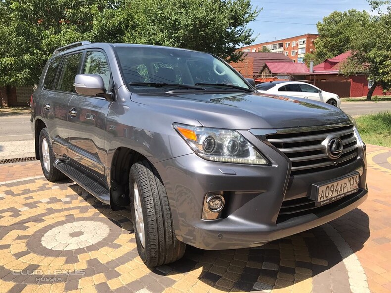  Lexus LX  570-14 