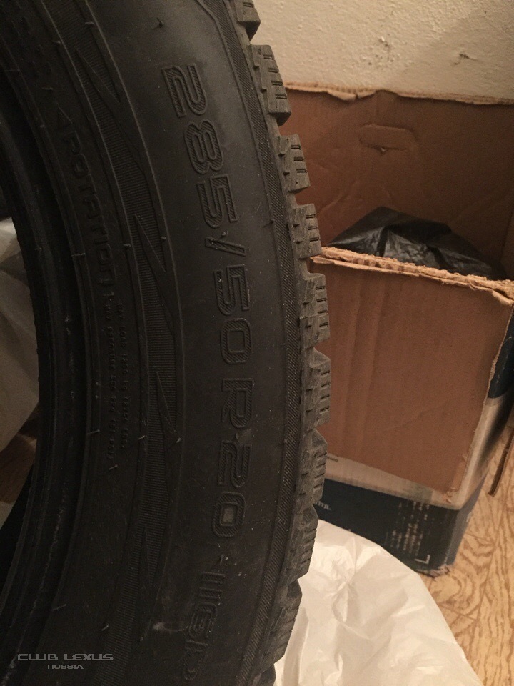  Nokian Hakkapeliitta R2 SUV. 285/50 R20