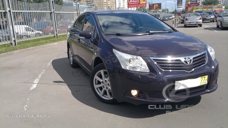  oyota Avensis 2.0  2009.    