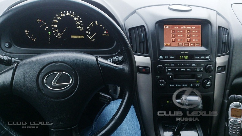  RX 300, 2002 , ,  132 702 .