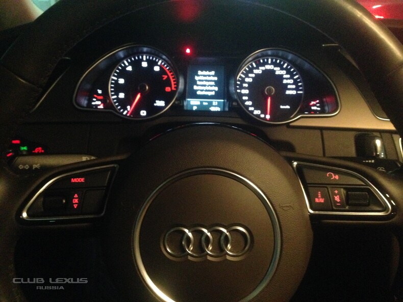 Audi 5 2.0 TFSI 2012 53000  1299000