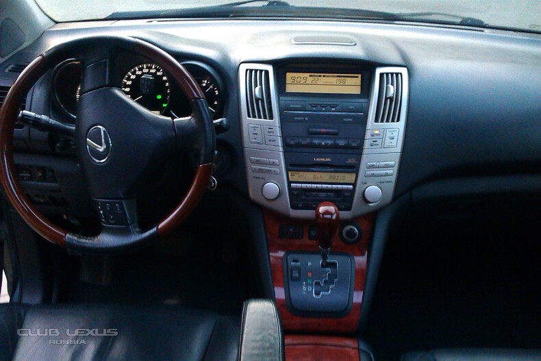  Lexus RX 300 2004..
