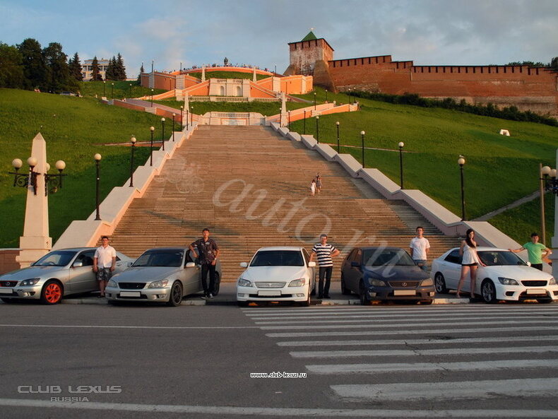  Lexus is 200