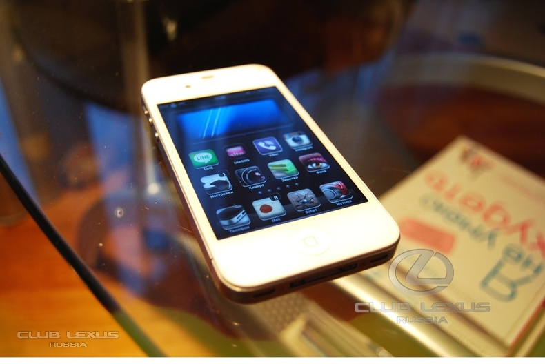 > Apple iPhone 4S White 32 Gb