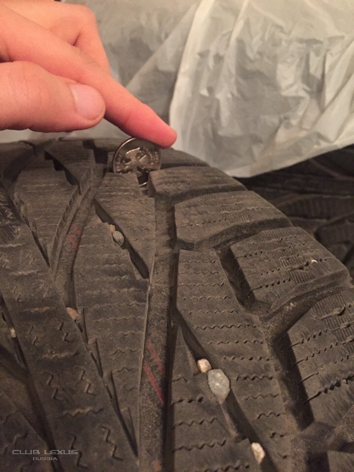  Nokian Hakkapeliitta R2 SUV. 285/50 R20