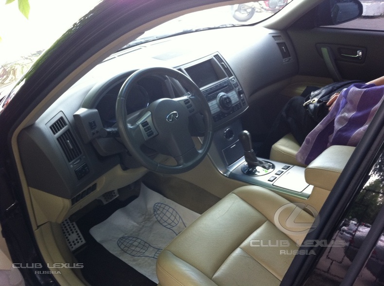    Infiniti FX 35  2007