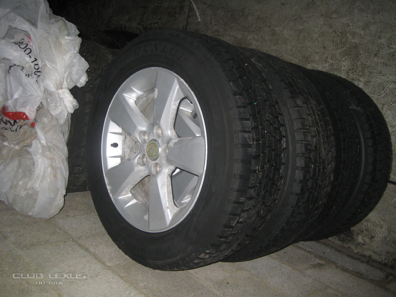    Lexus 225/60/R17