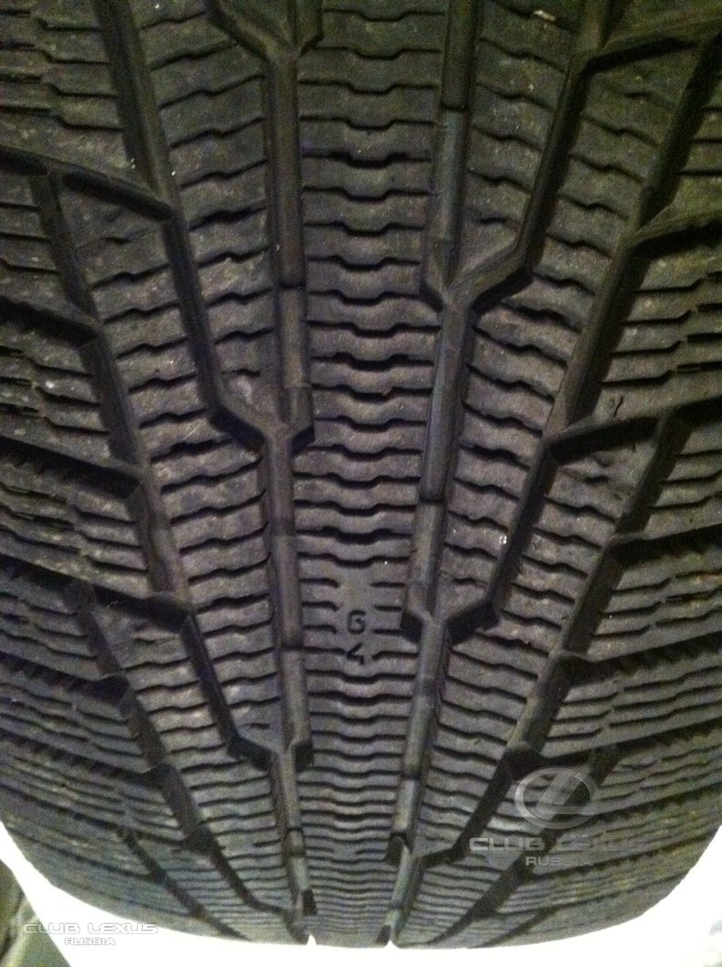 Nokian Hakkapeliitta R 225/50 R17 98R