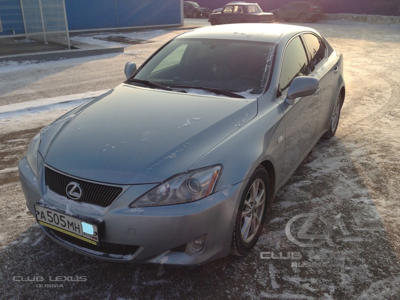 ()  Lexus IS250,2008 .