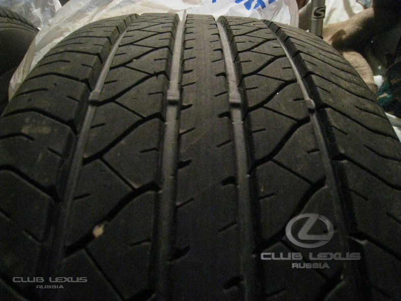      rx--- 235/55R19 101V