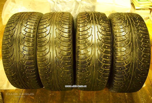 .  Nokian Hakkapellitta 5 255/55 R18