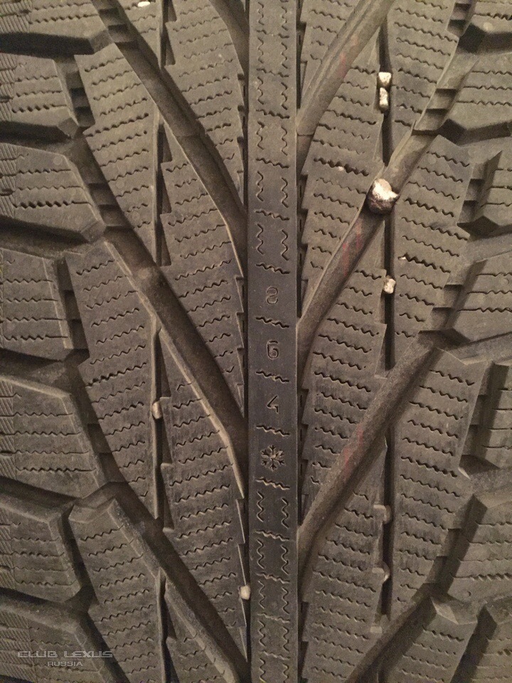  Nokian Hakkapeliitta R2 SUV. 285/50 R20