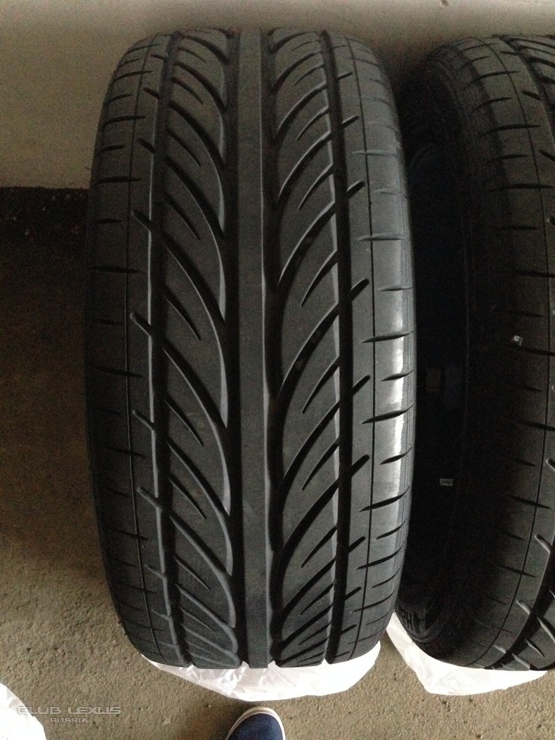   245/45R18 Hankook