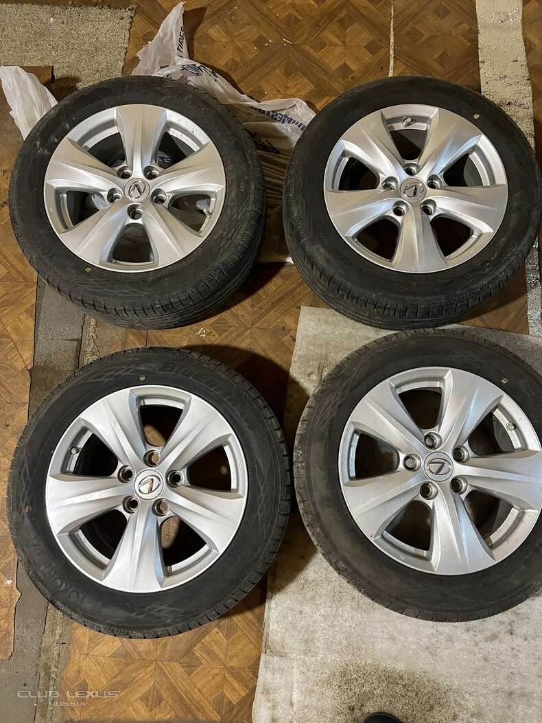 ������ � ����� Toyota Lexus 215 55 R16