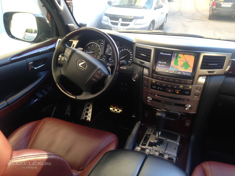 Lexus LX570 Sport 2013 65800   3385000!!!