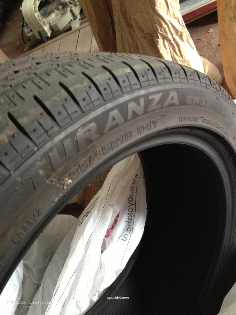  4    235/45 R18 94Y Bridgestone