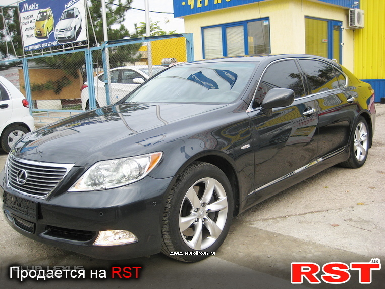 Lexus LS 460L (  )