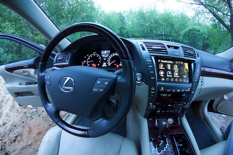  Lexus LS IV 460 L 4.6 AT (380 ..)  