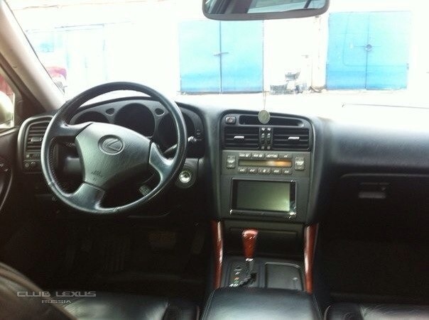  Lexus GS 300 1999 ..