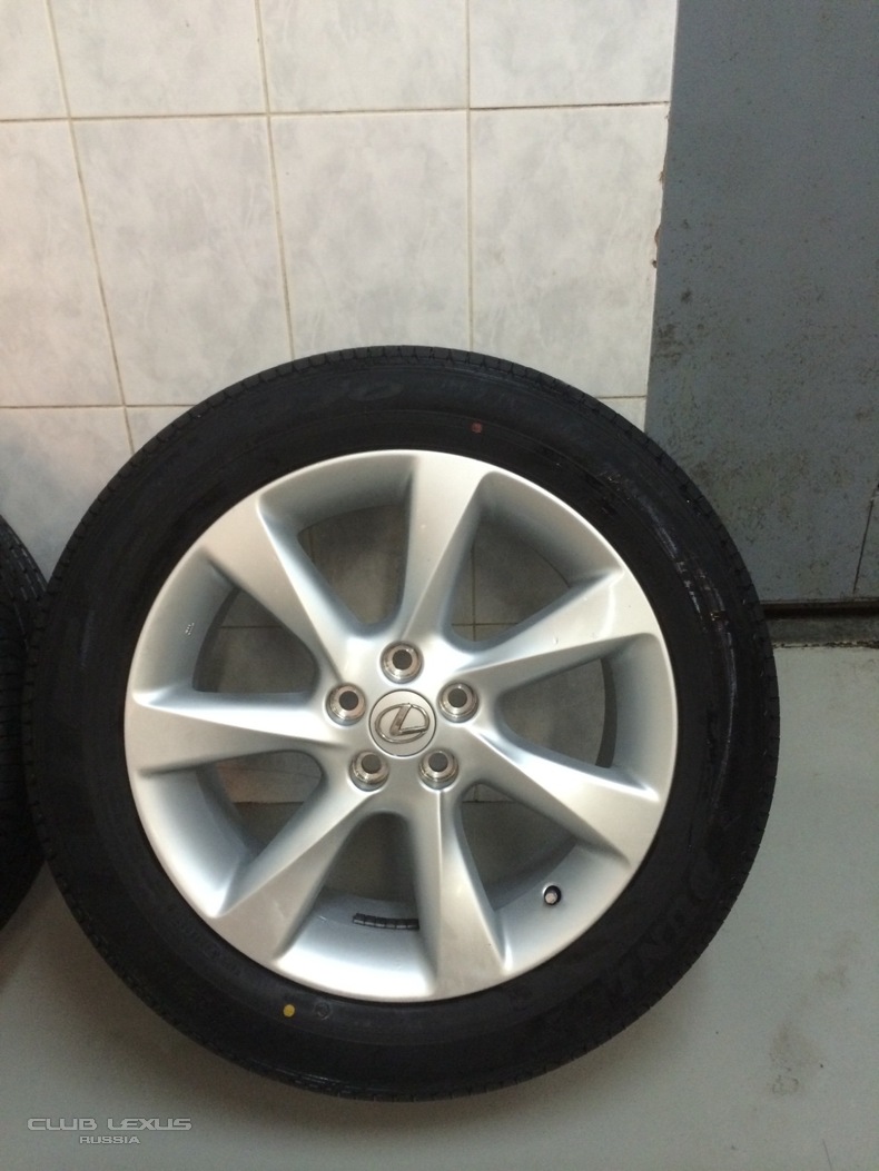    Lexus RX 350 235/55/R19