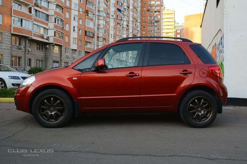  Suzuki SX4 2008 .  