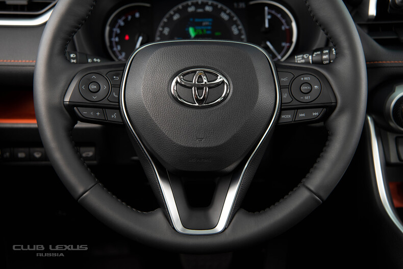 - Toyota RAV4 2019   Autoblog