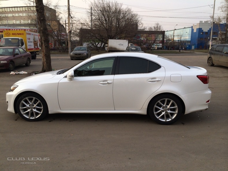  Lexus is 250 2011