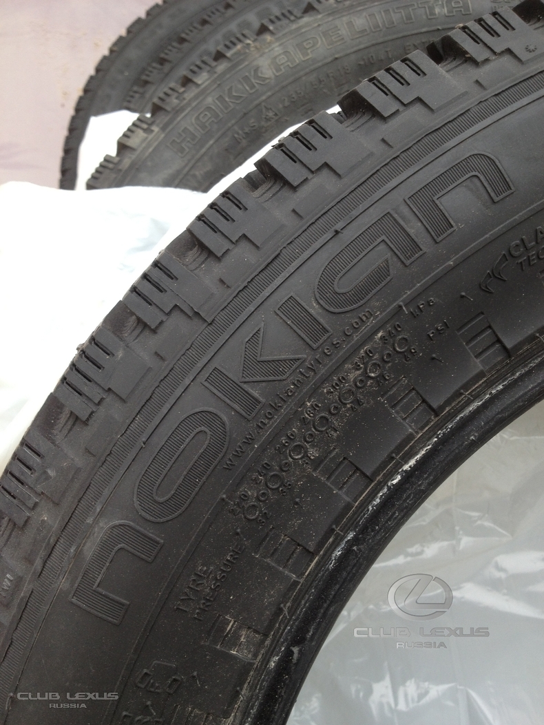   235/55/R18 Nokian Hakkapellita 5