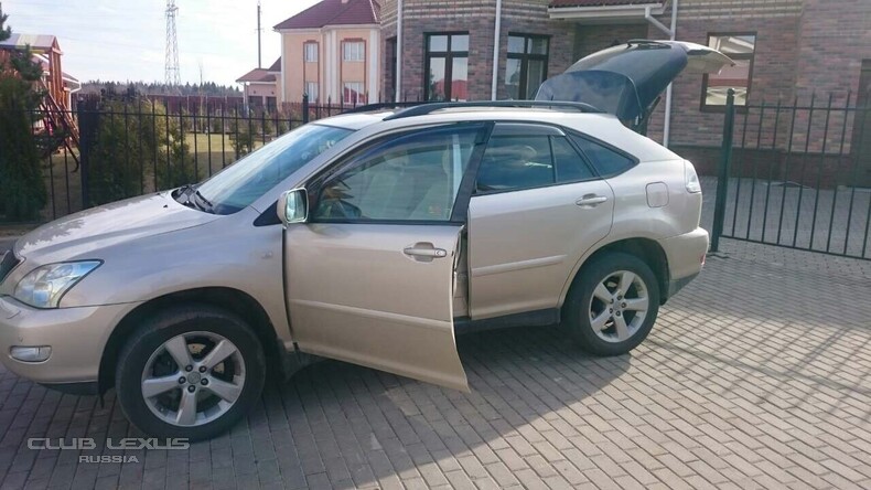  Lexus RX350 2006.