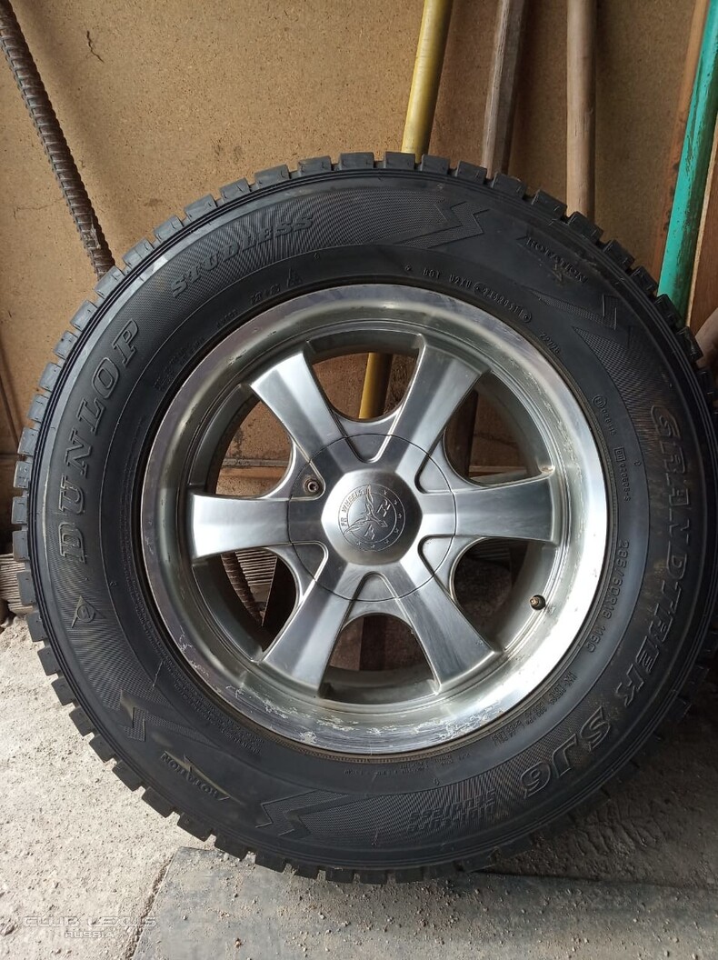    285/60r18   LC 200