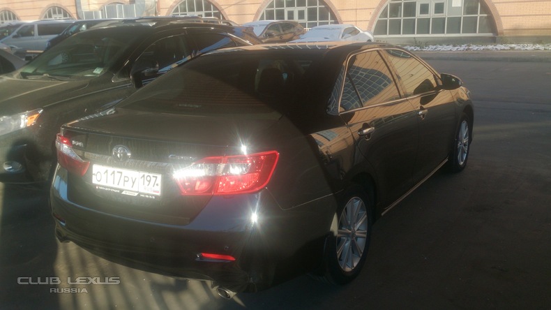 Toyota Camry 2,5 V50 2011 / ,68 .1059000