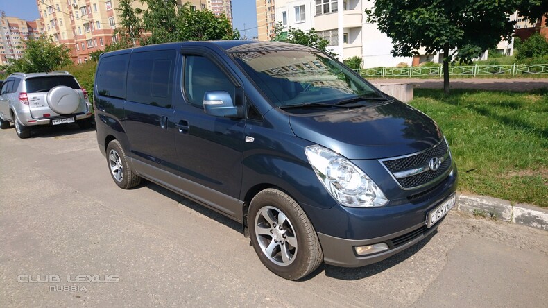   Hyundai Grand Starex 12.