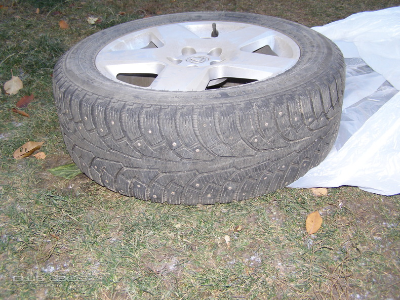   nokian hakapelita 5    235/55/18 4 