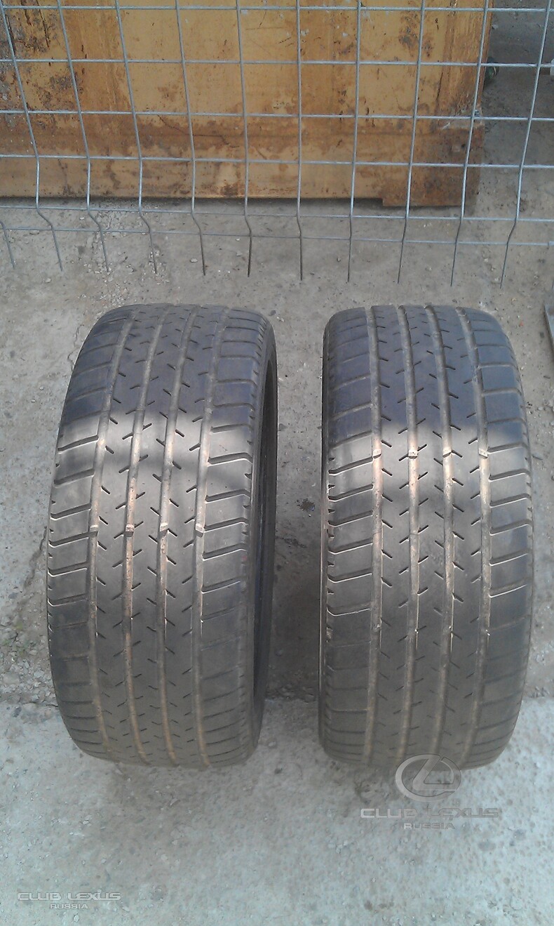   245/40 R18  , 