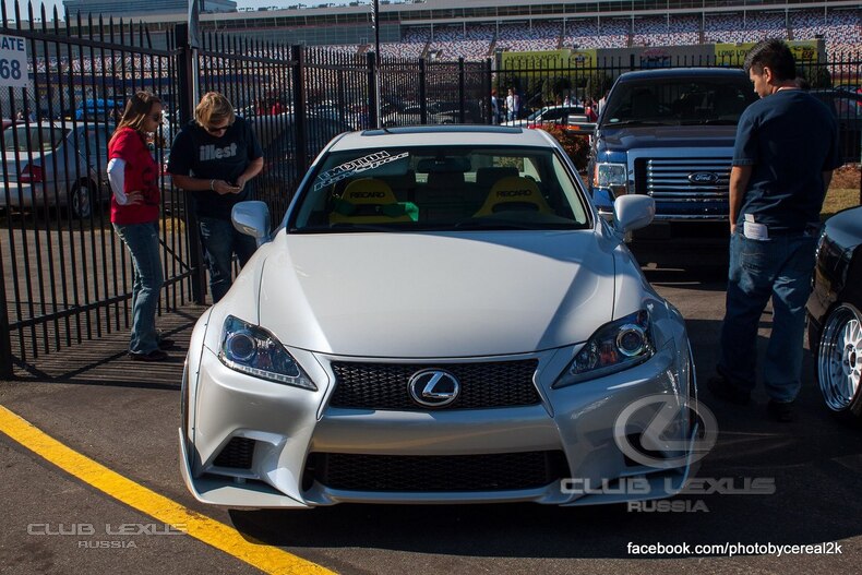  Lexus IS 250/350