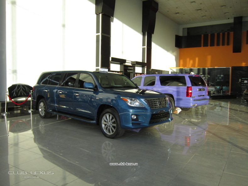������ LX 570