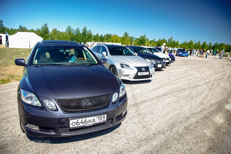 Club Lexus Privolzhsky |  Lexus  []