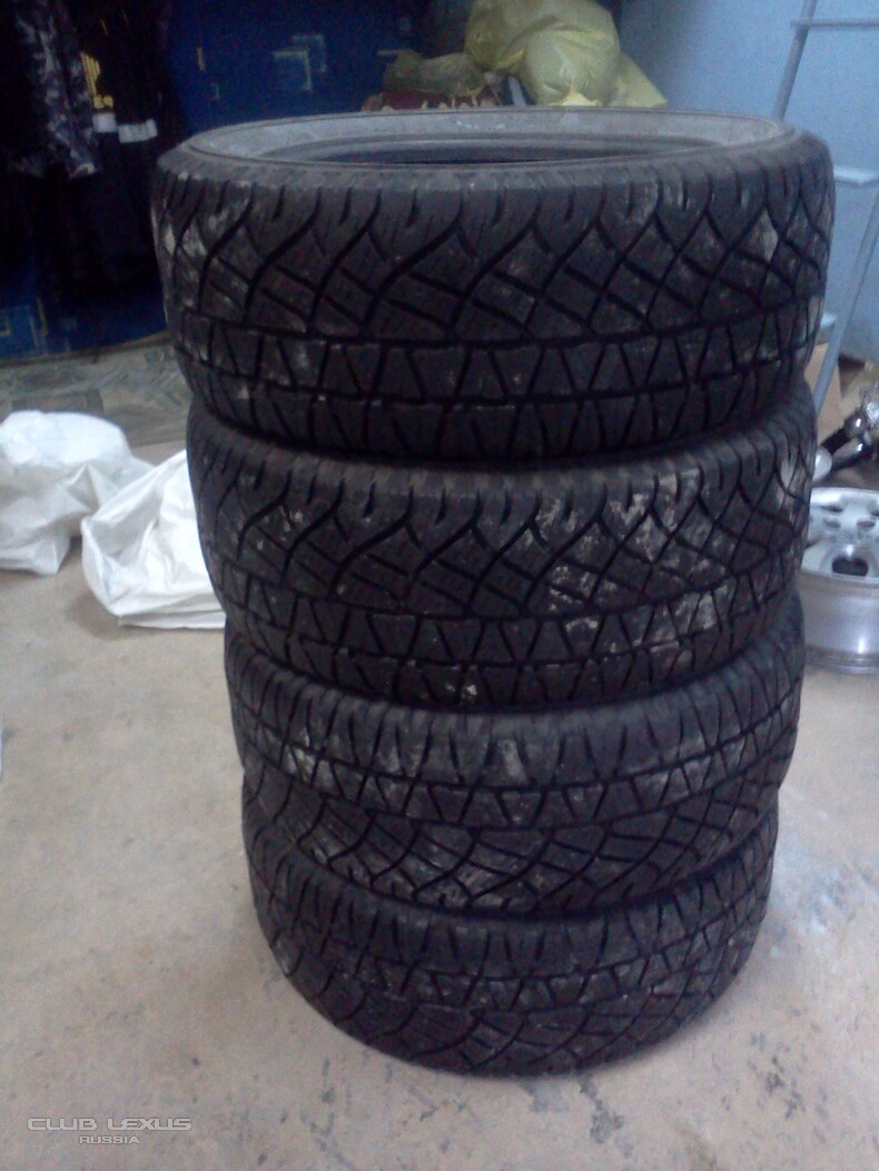   MICHELIN 235 55 R18